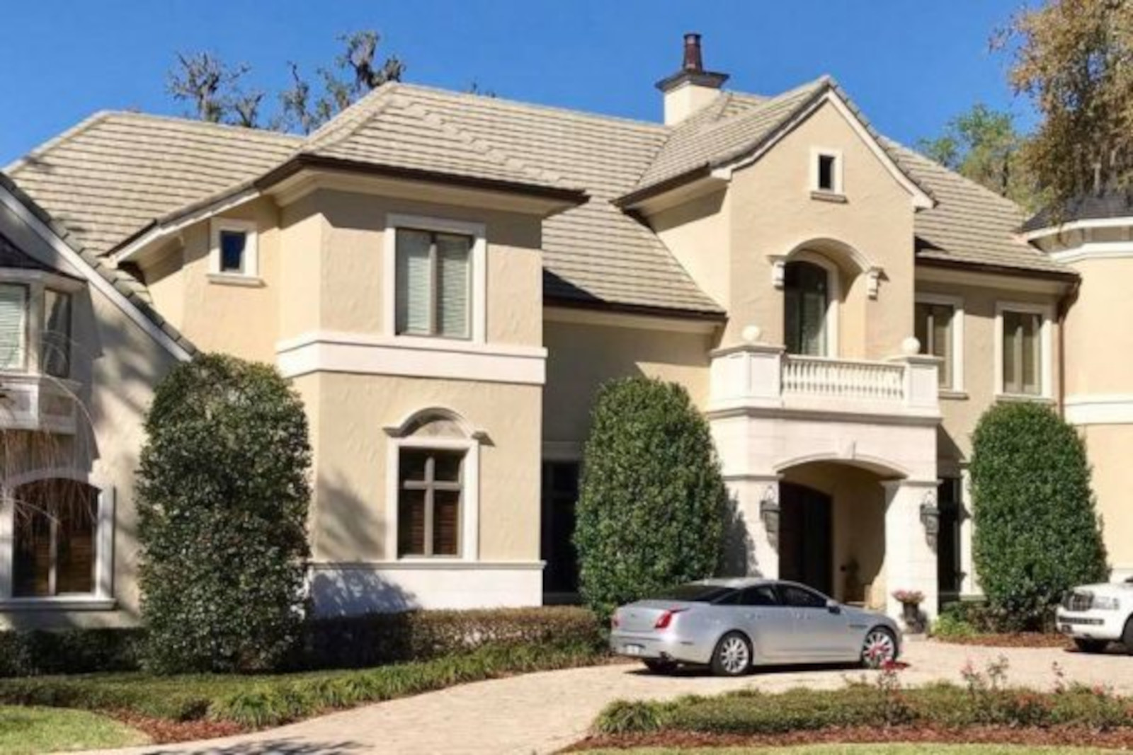 Exterior House Washing in Saint Charles, Missouri