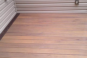 5 Dos and Don'ts of Deck Cleaning