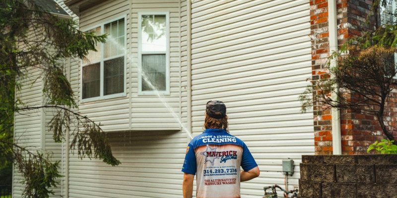 Siding Cleaning in Chesterfield, Missouri