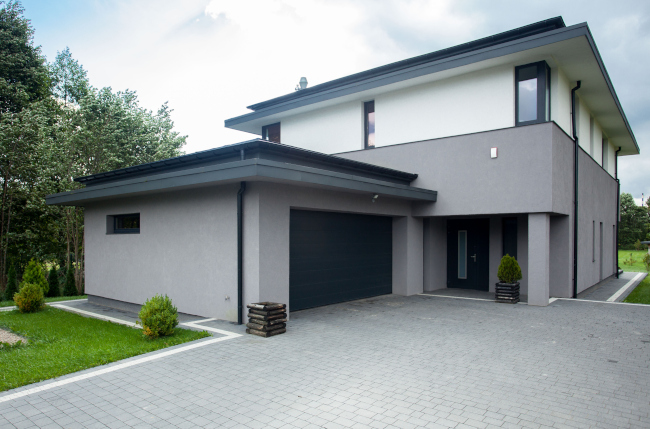 Brightening Your Home With the Help of Exterior House Cleaning Services