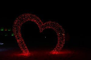 Benefits of Commercial Valentine’s Day Lighting