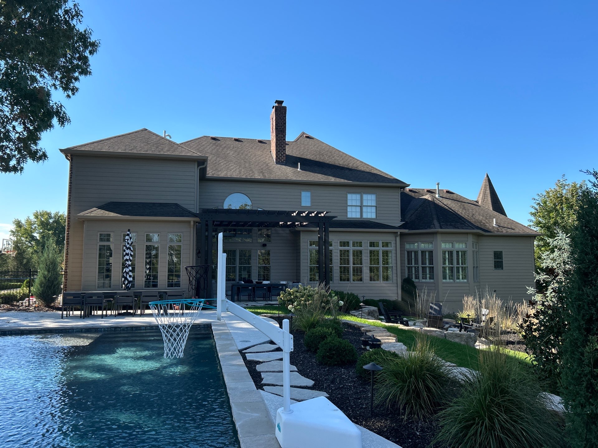 Large Wildwood, Missouri home exterior after a soft wash